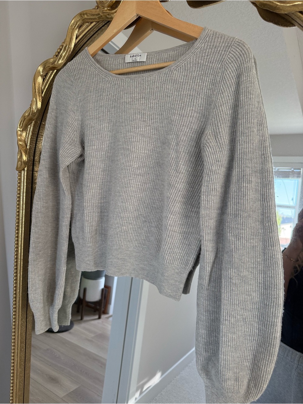 Aritzia Light Gray Ribbed Balloon Sleeve Scoop-Neck Column Sweater